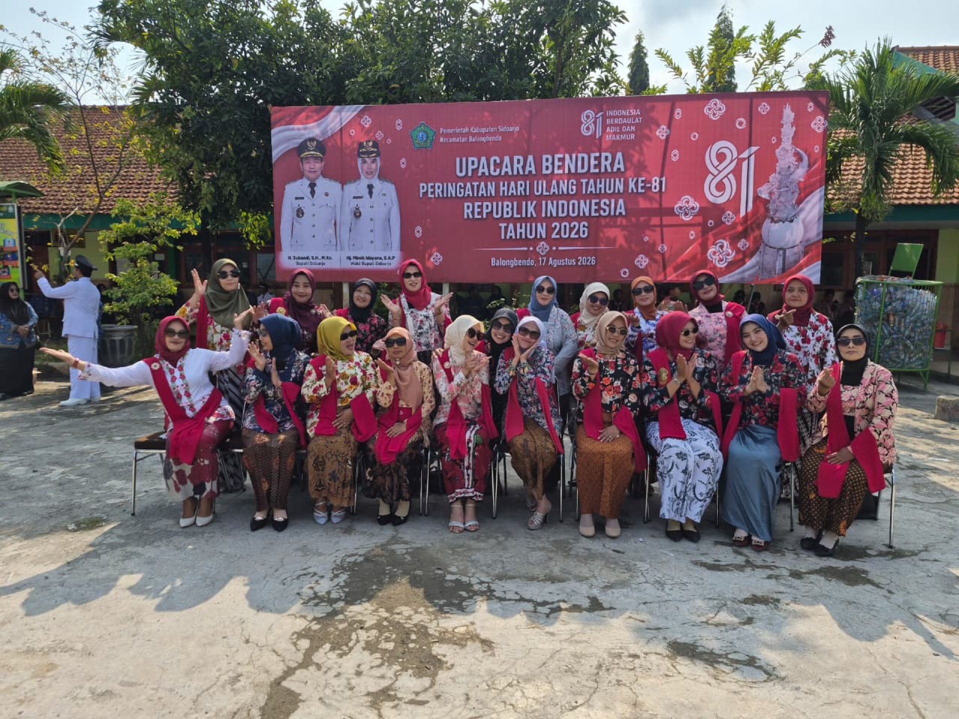 Ketua TP PKK Kecamatan beserta Ketua TP PKK Desa